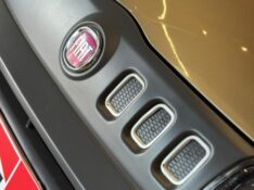 FIAT UNO WAY 1.0 EVO FIRE FLEX 8V 5P 2013/2014 JM AUTOMÓVEIS VENÂNCIO AIRES / Carros no Vale