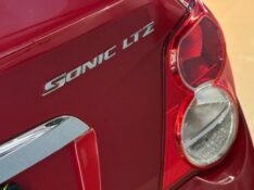 CHEVROLET SONIC 1.6 LTZ 16V 2012/2013 JM AUTOMÓVEIS VENÂNCIO AIRES / Carros no Vale
