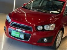 CHEVROLET SONIC 1.6 LTZ 16V 2012/2013 JM AUTOMÓVEIS VENÂNCIO AIRES / Carros no Vale