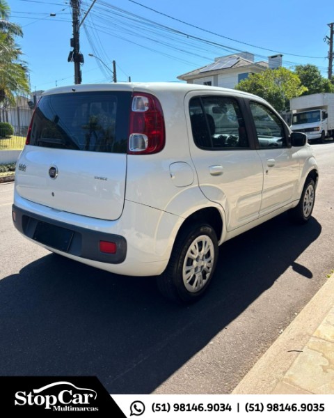 FIAT UNO 1.0 EVO VIVACE 8V 2013/2013 STOPCAR MULTIMARCAS ESTRELA / Carros no Vale