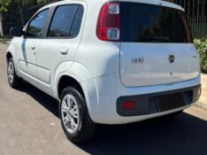 FIAT UNO 1.0 EVO VIVACE 8V 2013/2013 STOPCAR MULTIMARCAS ESTRELA / Carros no Vale