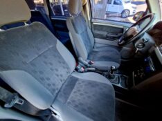 CHEVROLET MERIVA 1.4 MAXX 8V 2006/2007 CRUZEIRO MULTIMARCAS CRUZEIRO DO SUL / Carros no Vale