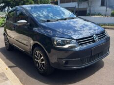 VOLKSWAGEN FOX ROCK IN RIO 1.6 MI TOTAL FLEX 8V 5P 2012/2012 STOPCAR MULTIMARCAS ESTRELA / Carros no Vale