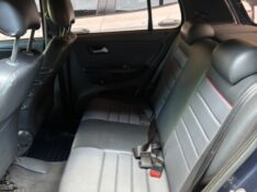 VOLKSWAGEN FOX ROCK IN RIO 1.6 MI TOTAL FLEX 8V 5P 2012/2012 STOPCAR MULTIMARCAS ESTRELA / Carros no Vale