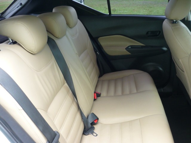 NISSAN KICKS 1.6 ACTIVE 16V 2023/2024 PREMIUM AUTOMÓVEIS ARROIO DO MEIO / Carros no Vale NISSAN KICKS 1.6 ACTIVE 16V 2023/2024 PREMIUM AUTOMÓVEIS ARROIO DO MEIO / Carros no Vale