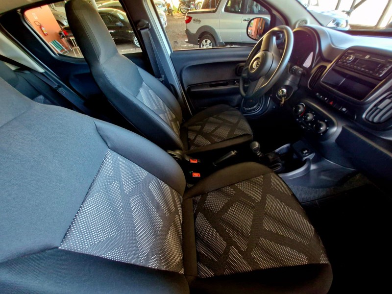 FIAT MOBI LIKE 1.0 2023/2024 CRUZEIRO MULTIMARCAS CRUZEIRO DO SUL / Carros no Vale