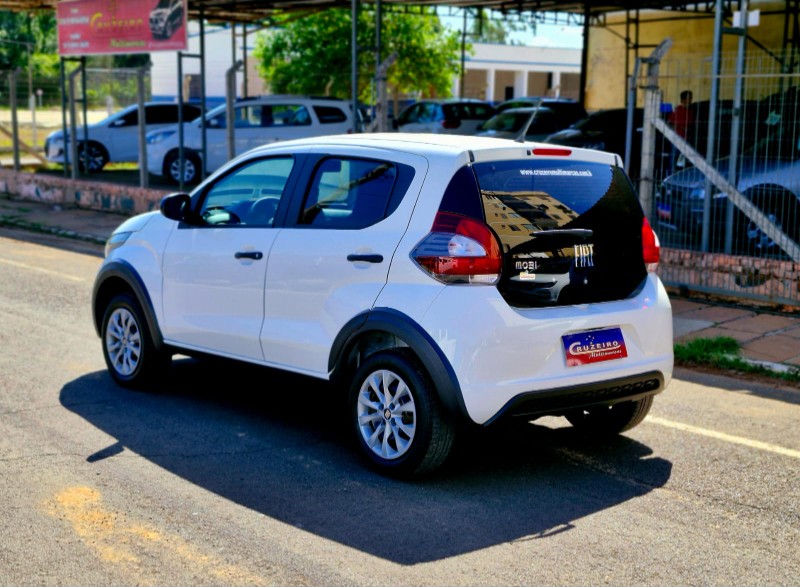 FIAT MOBI LIKE 1.0 2023/2024 CRUZEIRO MULTIMARCAS CRUZEIRO DO SUL / Carros no Vale
