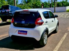 FIAT MOBI LIKE 1.0 2023/2024 CRUZEIRO MULTIMARCAS CRUZEIRO DO SUL / Carros no Vale
