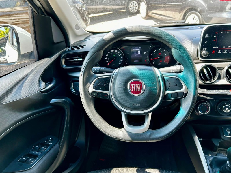 FIAT ARGO 1.3 DRIVE 2017/2018 AR MULTIMARCAS VENÂNCIO AIRES / Carros no Vale