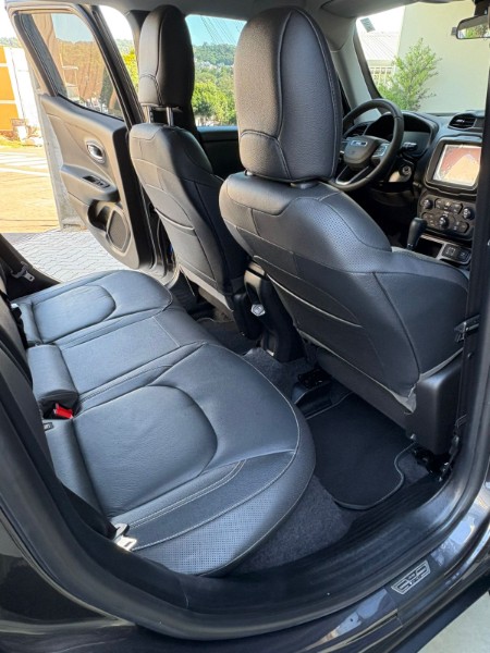 JEEP RENEGADE 1.3 LONGITUDE T270 TURBO /2023 DE CONTO AUTOMÓVEIS SARANDI / Carros no Vale JEEP RENEGADE 1.3 LONGITUDE T270 TURBO /2023 DE CONTO AUTOMÓVEIS SARANDI / Carros no Vale