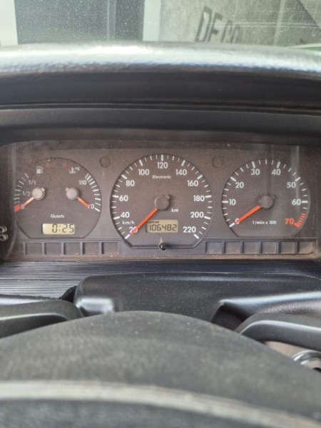 VOLKSWAGEN SANTANA 1.8 MI 8V ÁLCOOL 4P MANUAL /2005 DE CONTO AUTOMÓVEIS SARANDI / Carros no Vale