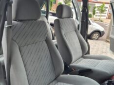 VOLKSWAGEN SANTANA 1.8 MI 8V ÁLCOOL 4P MANUAL /2005 DE CONTO AUTOMÓVEIS SARANDI / Carros no Vale