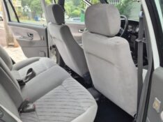 VOLKSWAGEN SANTANA 1.8 MI 8V ÁLCOOL 4P MANUAL /2005 DE CONTO AUTOMÓVEIS SARANDI / Carros no Vale