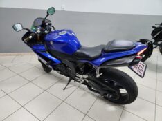 YAMAHA YZF-R1 1000 2007/2007 TS VEÍCULOS ANTA GORDA / Carros no Vale