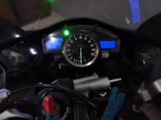 YAMAHA YZF-R1 1000 2007/2007 TS VEÍCULOS ANTA GORDA / Carros no Vale