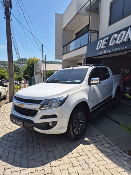CHEVROLET S10 2.8 16V TURBO DIESEL HIGH COUNTRY CD 4X4 AUTOMÁTICO /2018 DE CONTO AUTOMÓVEIS SARANDI / Carros no Vale