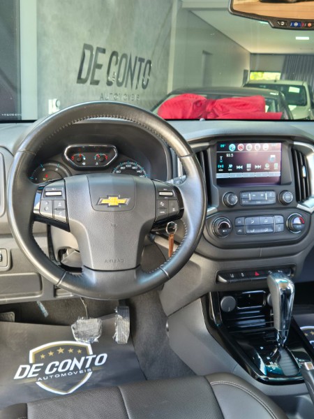 CHEVROLET S10 2.8 16V TURBO DIESEL HIGH COUNTRY CD 4X4 AUTOMÁTICO /2018 DE CONTO AUTOMÓVEIS SARANDI / Carros no Vale