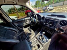 VOLKSWAGEN AMAROK 2.0 HIGHLINE 4X4 CD 16V TURBO INTERCOOLER DIESEL 4P AUTOMÁTICO 2013/2014 CRUZEIRO MULTIMARCAS CRUZEIRO DO SUL / Carros no Vale