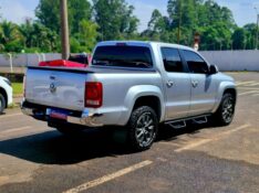 VOLKSWAGEN AMAROK 2.0 HIGHLINE 4X4 CD 16V TURBO INTERCOOLER DIESEL 4P AUTOMÁTICO 2013/2014 CRUZEIRO MULTIMARCAS CRUZEIRO DO SUL / Carros no Vale