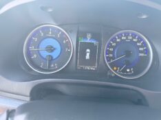 TOYOTA HILUX 2.7 SRV 4X2 CD 16V FLEX 4P AUTOMÁTICO 2018/2018 ELY AUTOMÓVEIS LAJEADO / Carros no Vale