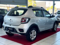 RENAULT SANDERO 1.6 STEPWAY 16V 2019/2020 DUARTE VEÍCULOS PORTO ALEGRE / Carros no Vale