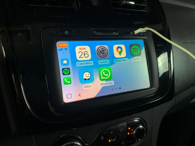 RENAULT SANDERO 1.6 STEPWAY 16V 2019/2020 DUARTE VEÍCULOS PORTO ALEGRE / Carros no Vale