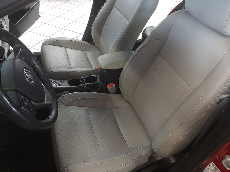 TOYOTA COROLLA 2.0 XEI /2015 RENAUTO VEÍCULOS LAJEADO / Carros no Vale