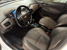 CHEVROLET PRISMA 1.4 LTZ AT 2018/2017 LUCAS AUTOMÓVEIS BOM RETIRO DO SUL / Carros no Vale