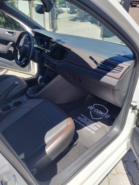 VOLKSWAGEN VIRTUS 1.0 200 TSI HIGHLINE /2024 DE CONTO AUTOMÓVEIS SARANDI / Carros no Vale