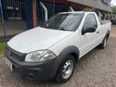 FIAT STRADA WORKING 1.4 /2016 MENEGHINI VEÍCULOS ARROIO DO MEIO / Carros no Vale