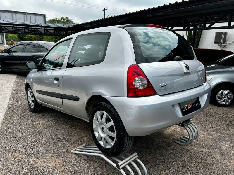 RENAULT CLIO 1.0 CAMPUS 2010/2010 AR MULTIMARCAS VENÂNCIO AIRES / Carros no Vale