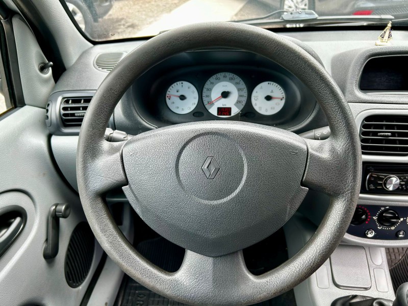 RENAULT CLIO 1.0 CAMPUS 2010/2010 AR MULTIMARCAS VENÂNCIO AIRES / Carros no Vale