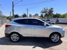 HYUNDAI IX35 GLS 2.0 16V 2WD FLEX AUT. 2015/2015 LS MULTIMARCAS VENÂNCIO AIRES / Carros no Vale
