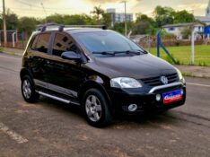 VOLKSWAGEN CROSSFOX 1.6 2006/2006 CRUZEIRO MULTIMARCAS CRUZEIRO DO SUL / Carros no Vale