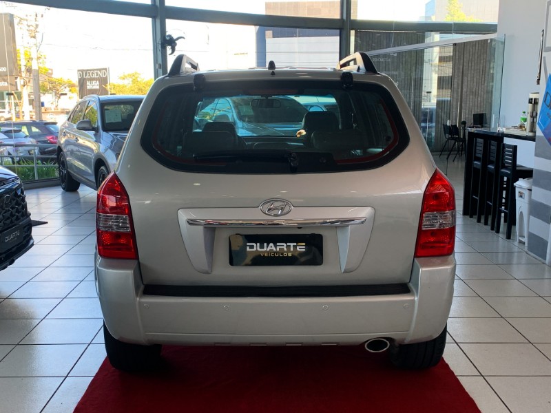 HYUNDAI TUCSON 2.0 16V AUT. 2010/2011 DUARTE VEÍCULOS PORTO ALEGRE / Carros no Vale