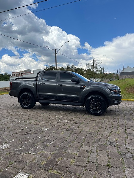 FORD RANGER STORM 4X4 CABINE DUPLA 3.2 20V 2022/2023 BOSCO AUTOMÓVEIS GUAPORÉ / Carros no Vale