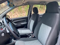 FORD FIESTA SEDAN 1.6 2012/2013 ESTAÇÃO DO CARRO ESTRELA / Carros no Vale