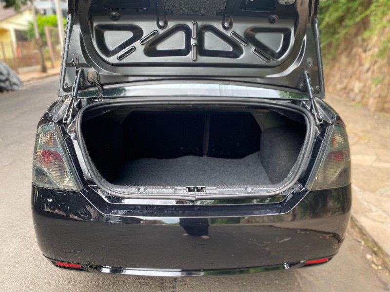 FORD FIESTA SEDAN 1.6 2012/2013 ESTAÇÃO DO CARRO ESTRELA / Carros no Vale FORD FIESTA SEDAN 1.6 2012/2013 ESTAÇÃO DO CARRO ESTRELA / Carros no Vale