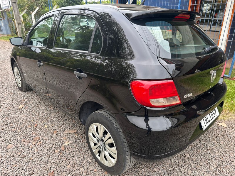 VOLKSWAGEN GOL 1.0 /2011 MENEGHINI VEÍCULOS ARROIO DO MEIO / Carros no Vale