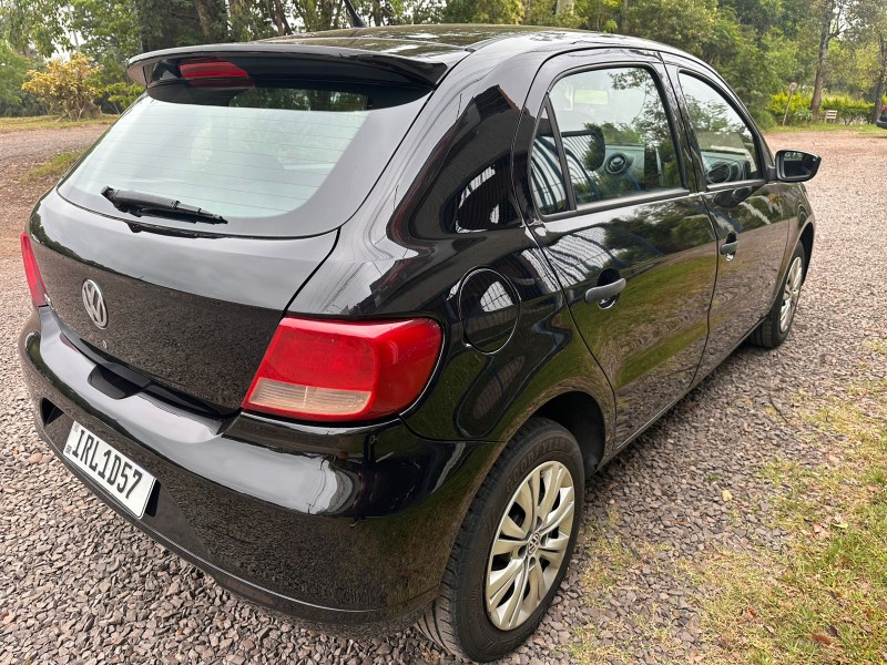 VOLKSWAGEN GOL 1.0 /2011 MENEGHINI VEÍCULOS ARROIO DO MEIO / Carros no Vale