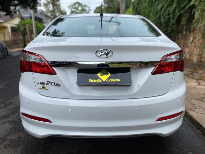 HYUNDAI HB20S COMFORT PLUS 1.0 2017/2018 ESTAÇÃO DO CARRO ESTRELA / Carros no Vale