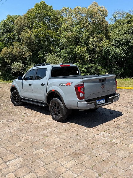 NISSAN FRONTIER PRO-4X CD 4X4 2.3 BI-TURBO DIESEL 2023/2024 BOSCO AUTOMÓVEIS GUAPORÉ / Carros no Vale