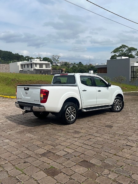 NISSAN FRONTIER XE CD 4X4 2.3 BI-TB DIESEL AUT. 2019/2020 BOSCO AUTOMÓVEIS GUAPORÉ / Carros no Vale NISSAN FRONTIER XE CD 4X4 2.3 BI-TB DIESEL AUT. 2019/2020 BOSCO AUTOMÓVEIS GUAPORÉ / Carros no Vale