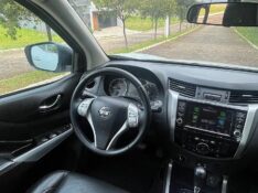 NISSAN FRONTIER XE CD 4X4 2.3 BI-TB DIESEL AUT. 2019/2020 BOSCO AUTOMÓVEIS GUAPORÉ / Carros no Vale