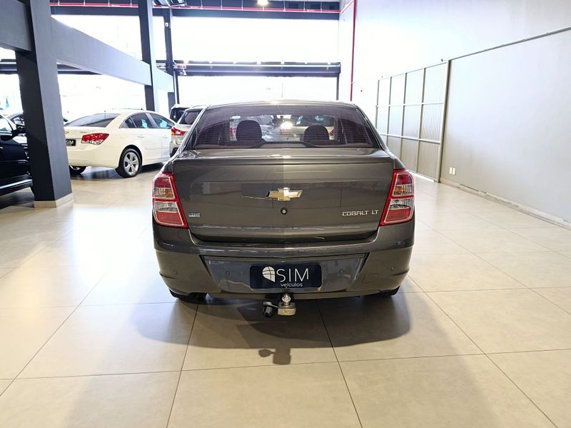 Chevrolet Cobalt 1.8 Lt 2013/2014 SIM VEÍCULOS PORTO ALEGRE / Carros no Vale