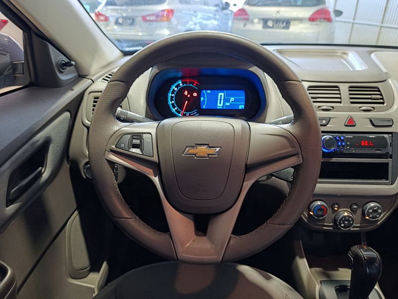 Chevrolet Cobalt 1.8 Lt 2013/2014 SIM VEÍCULOS PORTO ALEGRE / Carros no Vale