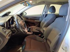 Chevrolet Cruze Lt 1.8 16v Mec. 2013/2014 SIM VEÍCULOS PORTO ALEGRE / Carros no Vale