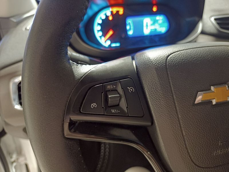 Chevrolet Prisma 1.4 Mpfi Ltz 8v 2018/2018 SIM VEÍCULOS PORTO ALEGRE / Carros no Vale