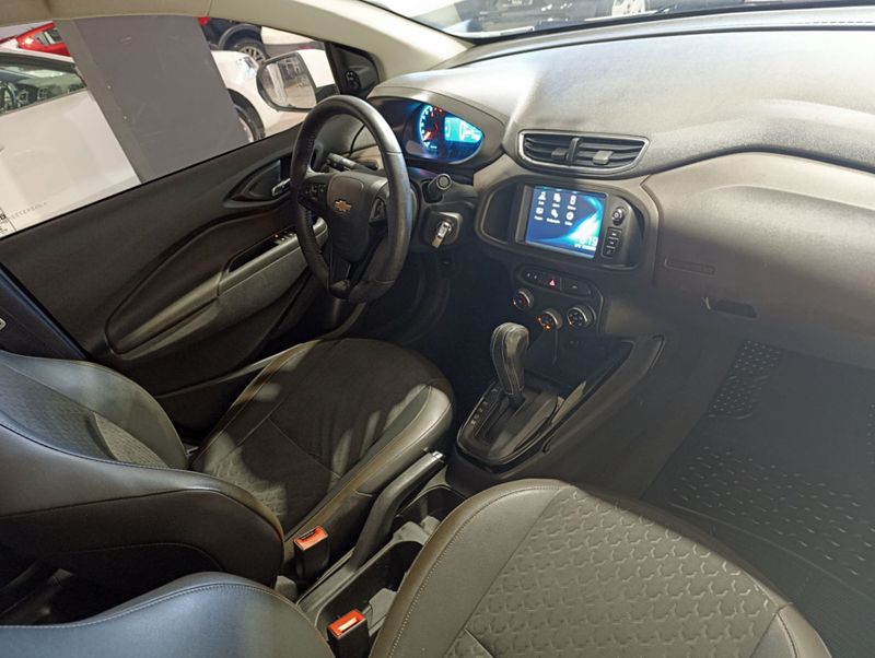 Chevrolet Prisma 1.4 Mpfi Ltz 8v 2018/2018 SIM VEÍCULOS PORTO ALEGRE / Carros no Vale