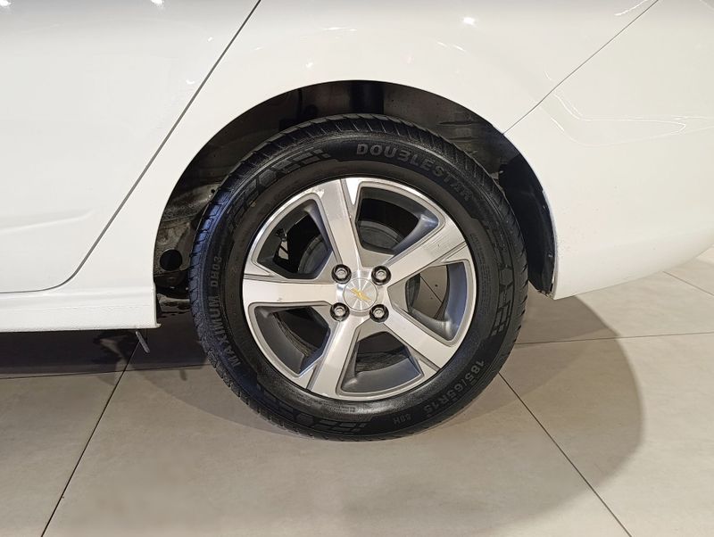 Chevrolet Prisma 1.4 Mpfi Ltz 8v 2018/2018 SIM VEÍCULOS PORTO ALEGRE / Carros no Vale